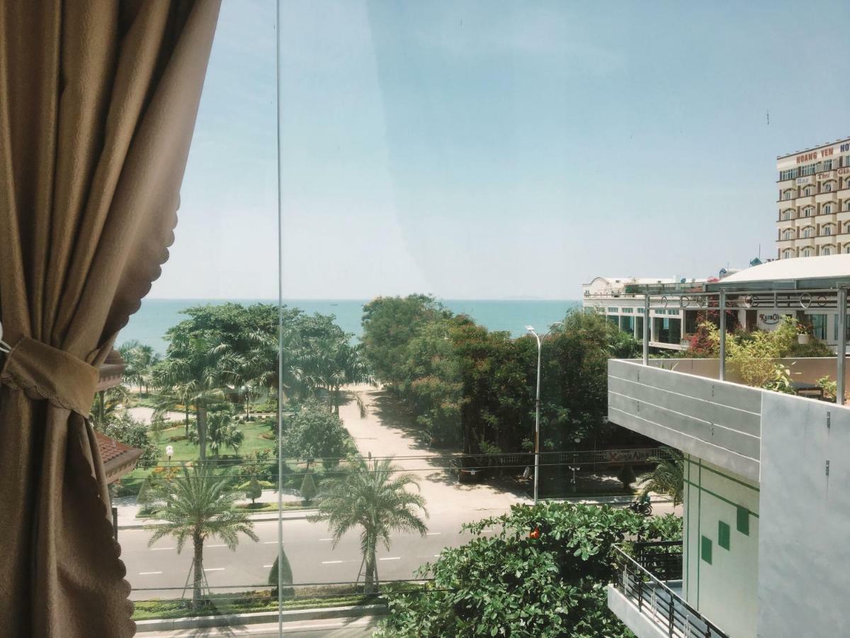 My Hotel Куи Нхон Екстериор снимка