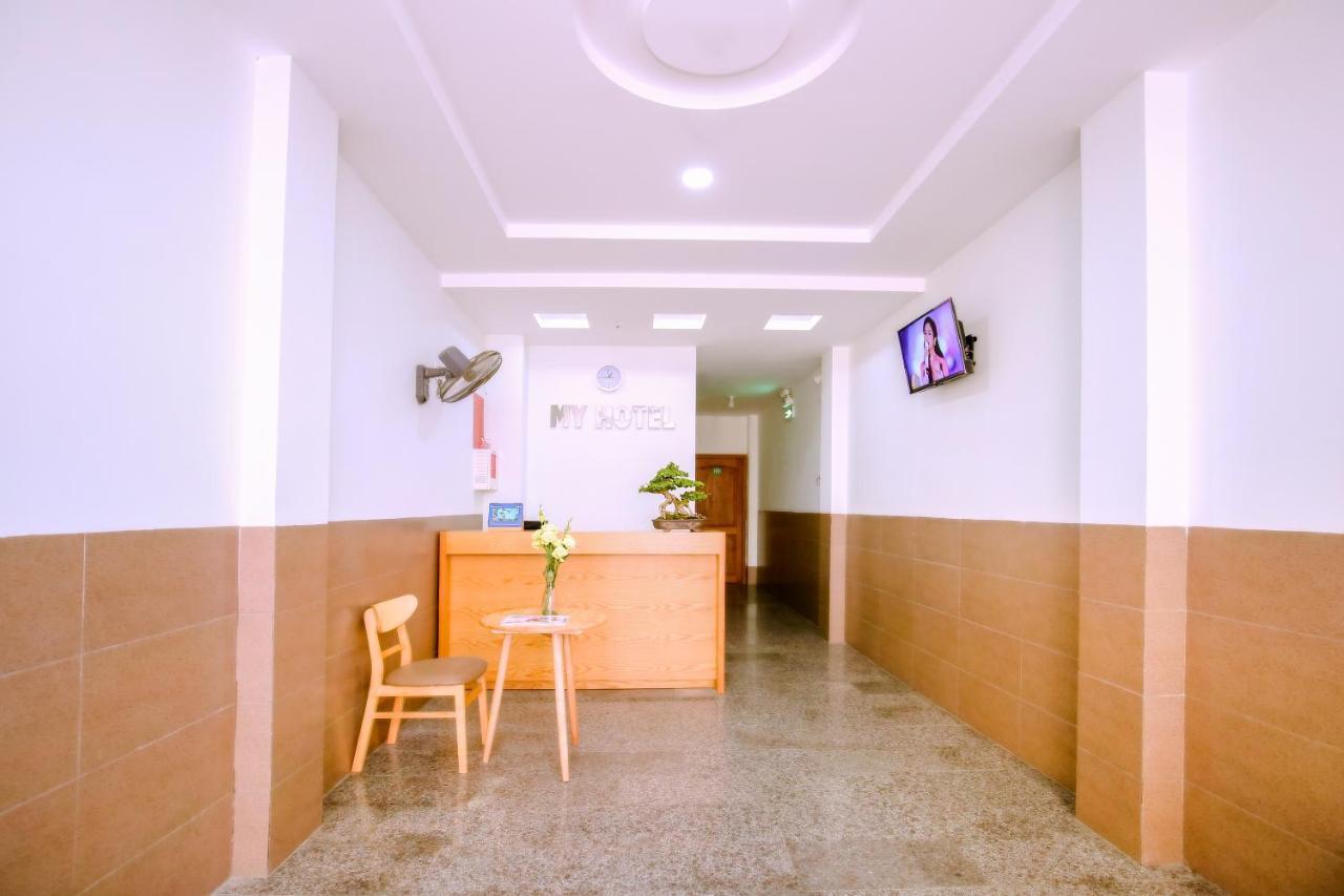My Hotel Куи Нхон Екстериор снимка